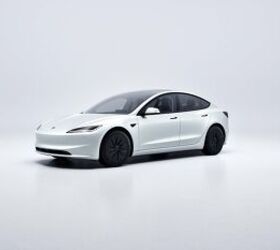 Model 3 Gains 528 HP, 16-Inch Screen for US Buyers