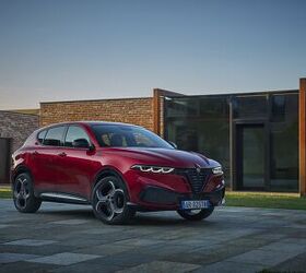 Alfa Romeo Tonale Gets Refresh for 2026, New Wheels and New Trim