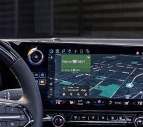 GM Ditches Apple CarPlay and Android Auto Functionality For All Cars