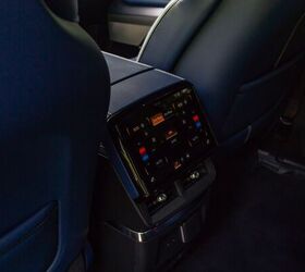 2026 cadillac vistiq premium luxury all the details