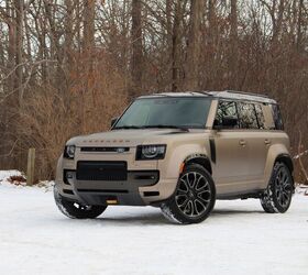 2026 Land Rover Defender OCTA Review: Geländewagen Hunting
