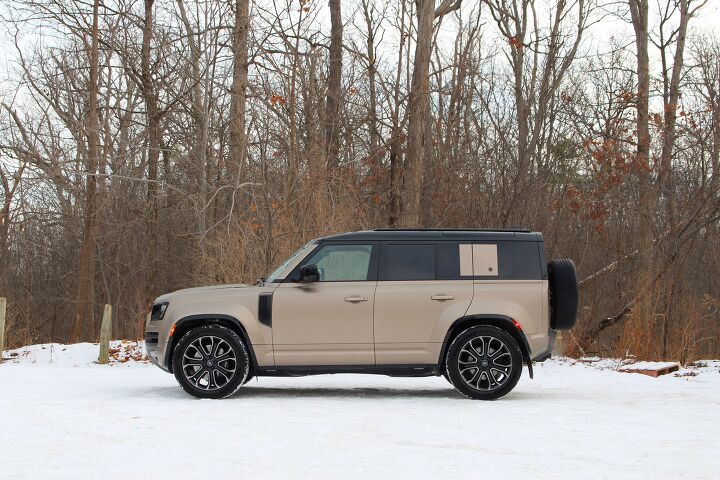 2026 Land Rover Defender OCTA Review: Geländewagen Hunting | AutoGuide.com