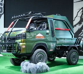 HIJET TRUCK JUMBO STAR CLIMBER - Photo Credit: Toyota