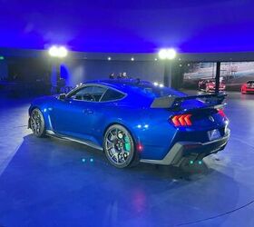 ford racing reveals 2026 mustang dark horse sc with supercharged v8