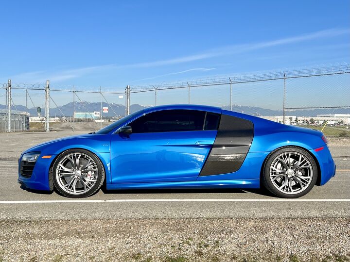 Origonal R8 2015 Audi R8 For Sale | AutoGuide.com