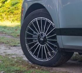 hyundai ioniq 9 vs kia ev9 comparison, Image Kyle Patrick