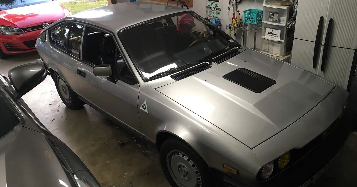 1983 Alfa Romeo GTV6 Group A ETCC car - Race cars 1983 Alfa Romeo GTV6 Group A ETCC car - Race cars