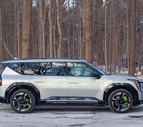 2025–2026 Kia EV9 Recalled Over Passenger Airbag Defect