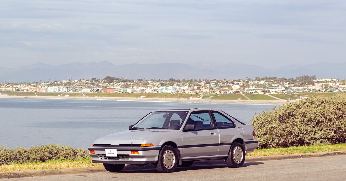 Driving One of the First Acura Integras Ever Built