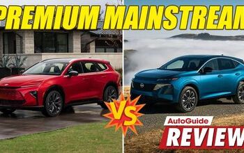 Nissan Murano vs Toyota Crown Signia Comparison