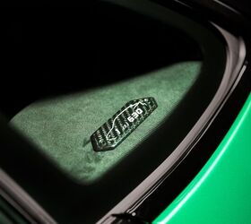 lamborghini unveils urus se tettonero capsule