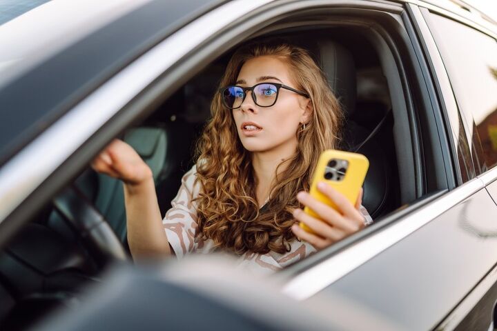 On Phone Rushing Speeding And Cell Phone Use Are Directly Correlated, IIHS Says ...