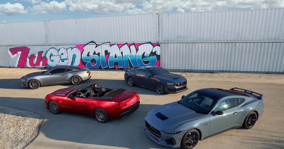 Ford Recalls Nearly 150,000 Seventh-Gen Mustangs Over Wiring Harness