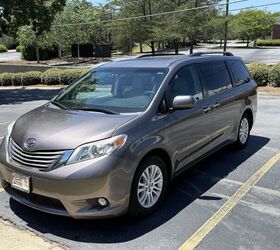 2013 Toyota Sienna XLE For Sale