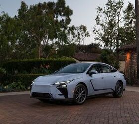 2026 Lexus ES: 3 Pros and 2 Cons