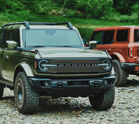 Ford Debuts Bronco Filson Special Edition for Fancy Off-Roading