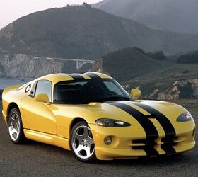 5 american sports cars that aren t corvettes, 1 1996 2002 Dodge Viper