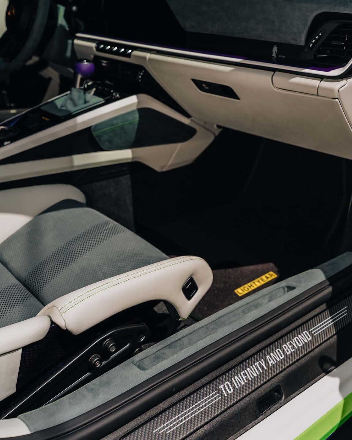 2026 Porsche 911 GT3 RS Buzz Lightyear AutoGuide 2026-porsche-911-gt3-rs-buzz-lightyear-autoguide