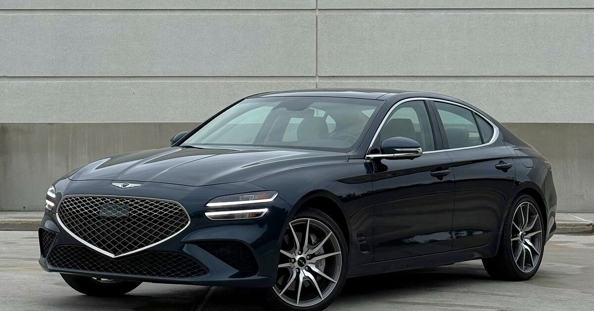 2026 Genesis G70: 3 Pros and 1 Con
