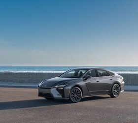 2026 Lexus ES Video: Electric Powertrains, Huge Interior & Specs