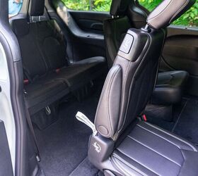 2027 chrysler pacifica review