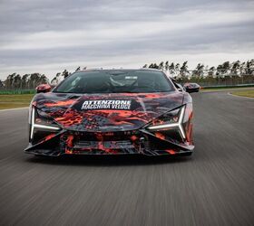 Lamborghini Just Set a 'Ring Record – No, Not that 'Ring