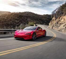 New Tesla Roadster Arriving "Very Soon": Design Chief