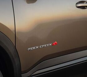 2027 nissan kicks rock creek package