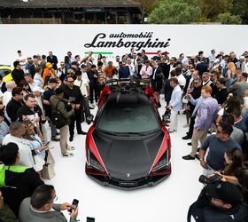 Lamborghini Revuelto SV Debut: Photo Gallery