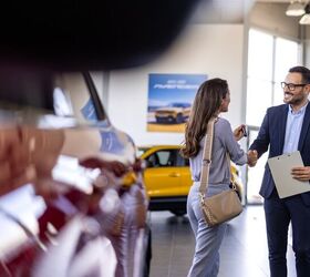 ask autoguide how to get your own car loan ahead of time, Image Shutterstock