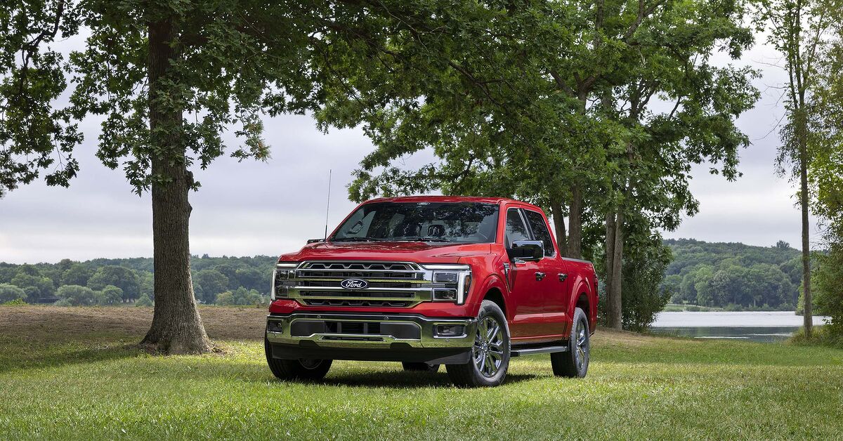2027 Ford F-150 Debuts with New Base Engine And Hands-Free Towing