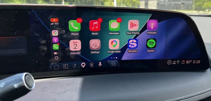 General Motors To Reintroduce CarPlay (Mostly)