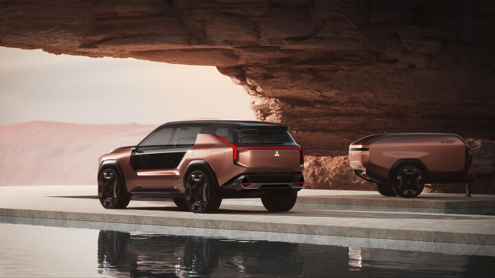 2028 mitsubishi outlander to gain extra electric motors concept style