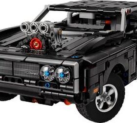 LEGO Has 5 New Ways To Give The Gift Of Speed This Holiday Season