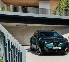 BMW Debuts 603-Horsepower iX3 M60 xDrive