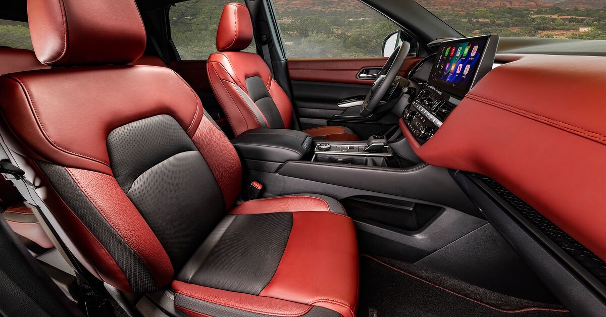 2027 Nissan Pathfinder Special Edition Gets a Retro Interior