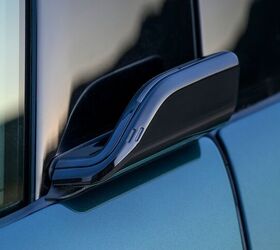 5 things we love about the 2027 bmw x5 after our first drive, A close up view of BMW s electronic door handle winglets