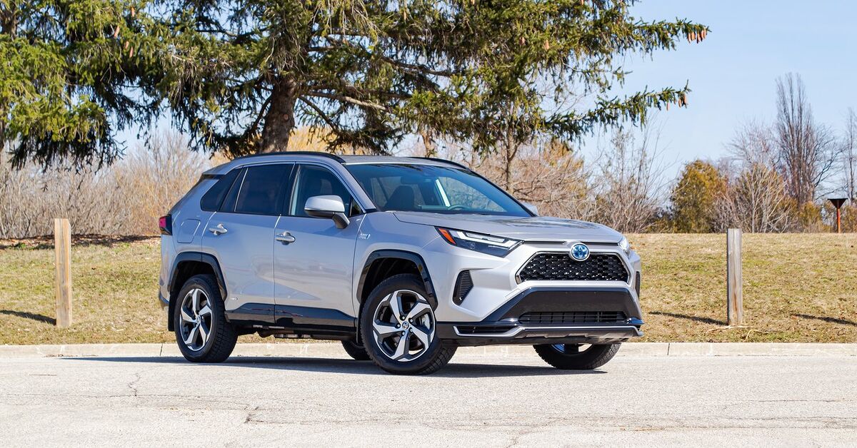 Ra4 Machine 2024 Toyota RAV4 Prime SE Review: The Invisible Machine | AutoGuide.com